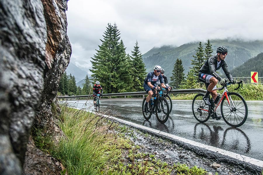 10. Jubiläumsauflage des ARLBERG Giro bei Regen, Nebel und Kälte (Fotos: Patrick Säly Photography)
