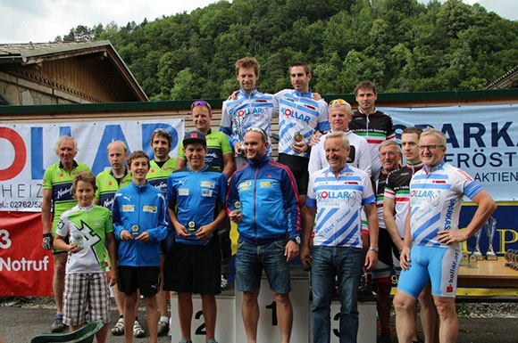 Die Sieger des Teambewerbs 2015 (Foto: Alpen Team Cup)