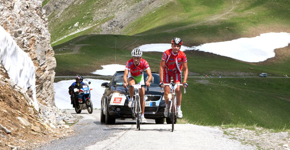 Klassiker des Amateurradsports: Granfondo 198 km/4500 hm, Mediofondo 111 km/2500 hm