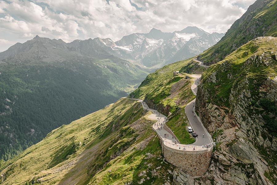 Die Teilnehmer:innen 2023 am Timmelsjoch (Foto: Ötztal Tourismus)