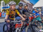 0200_Viele-motivierte-junge-RadfahrerInnen-c-sportshot_de